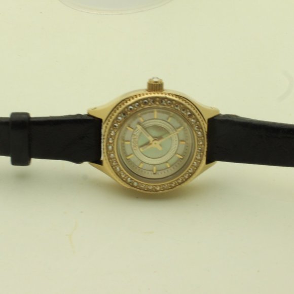 Never Worn Vintage DKNY Slim Women\'s Watch